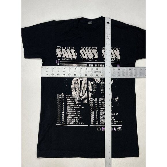 Fall Out Boy The Mania Tour 2018 Graphic T-shirt Women Small Black Music - Picture 5 of 5